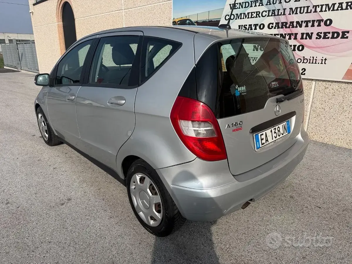 Usata Mercedes A160 Style 82 CV (60 kW) 2010 Argento Berlina