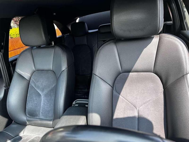 Usata Porsche Macan 252 CV (185 kW) 2018 Nero SUV