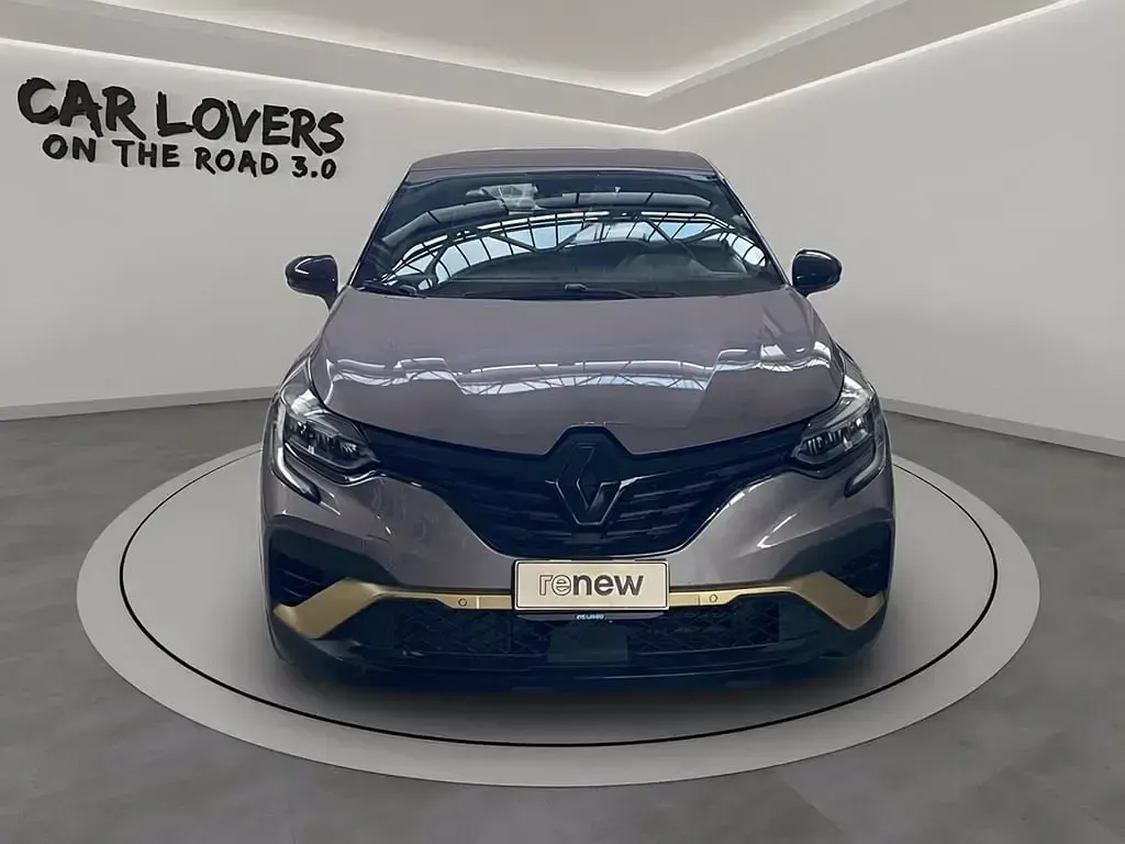Usata Renault Captur Engineered 143 CV (105 kW) 2023 Xnk be style milano (grigio SUV