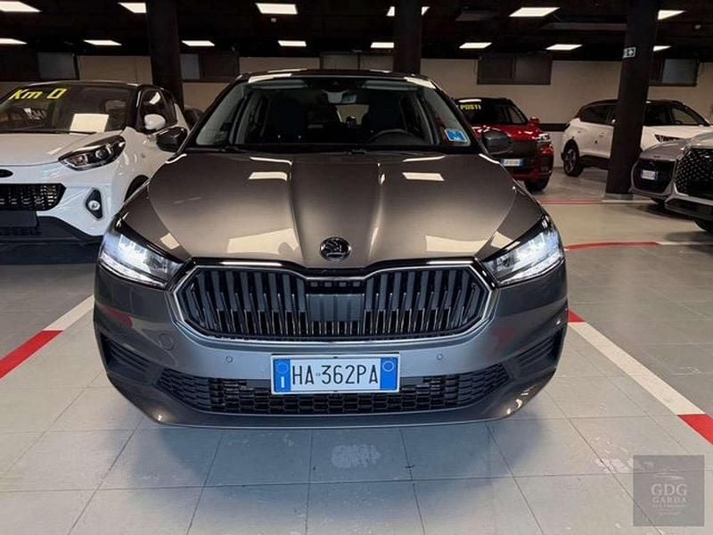 Usata Skoda Fabia Style 110 CV (80 kW) 2022 Grigio Utilitaria
