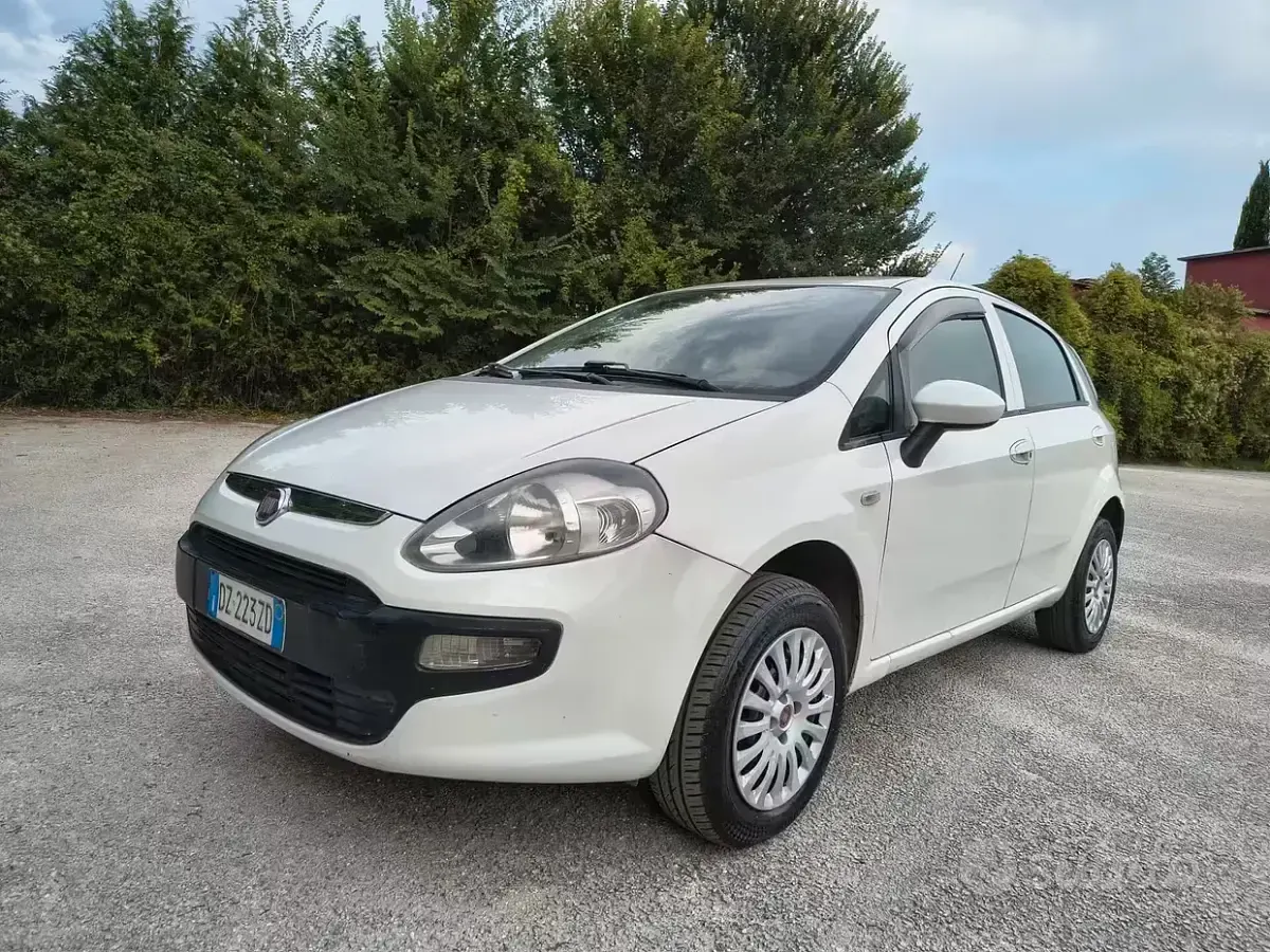 Usata Fiat Punto Evo 70 CV (51 kW) 2009 Utilitaria