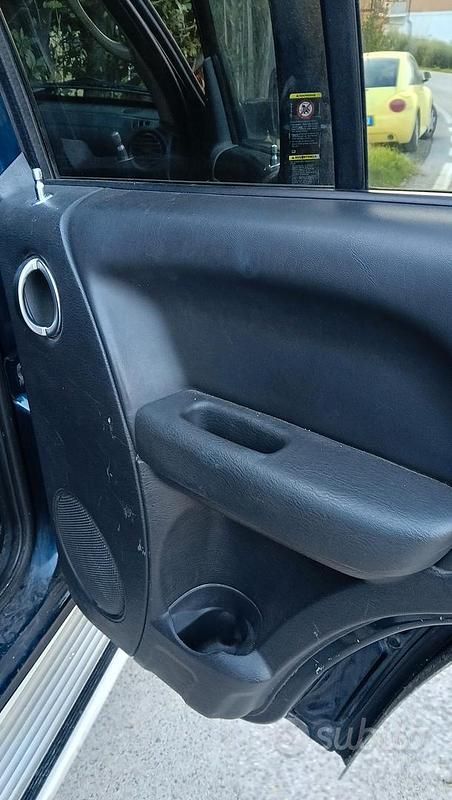 Occasion Jeep Cherokee 2003 Bleue SUV