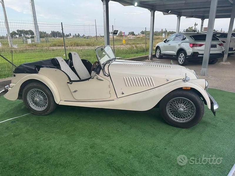 Usata Morgan 4/4 95 CV (69 kW) 1981 Bianco Cabrio
