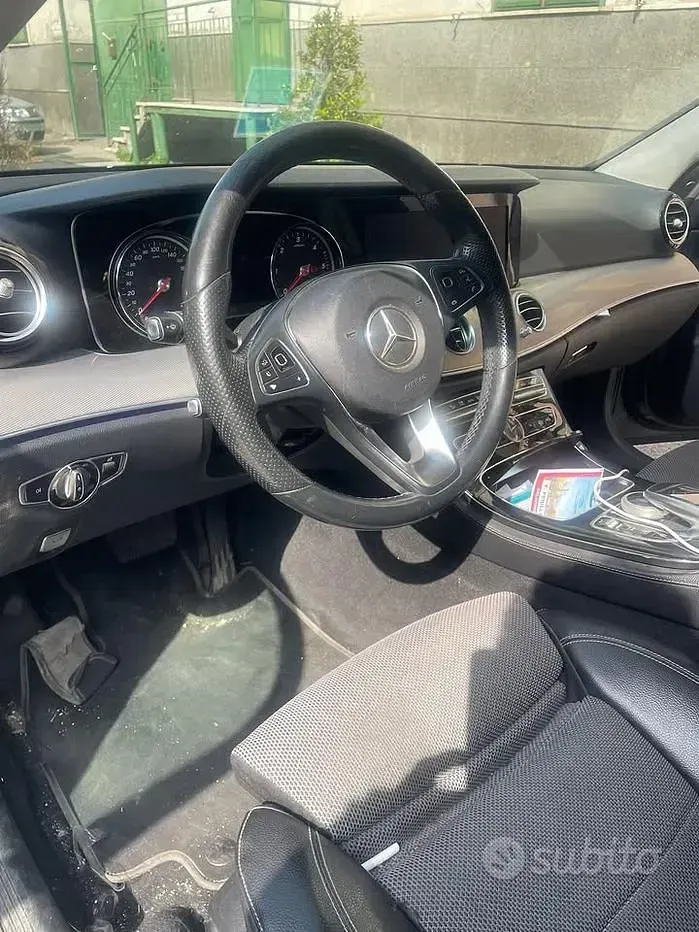 Usata Mercedes E220 170 CV (125 kW) 2017 Grigio Station wagon