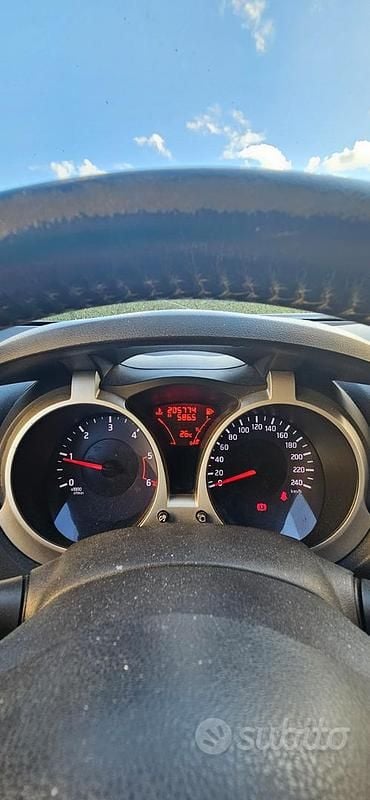 Usata Nissan Juke Tekna 110 CV (80 kW) 2011 Nero SUV