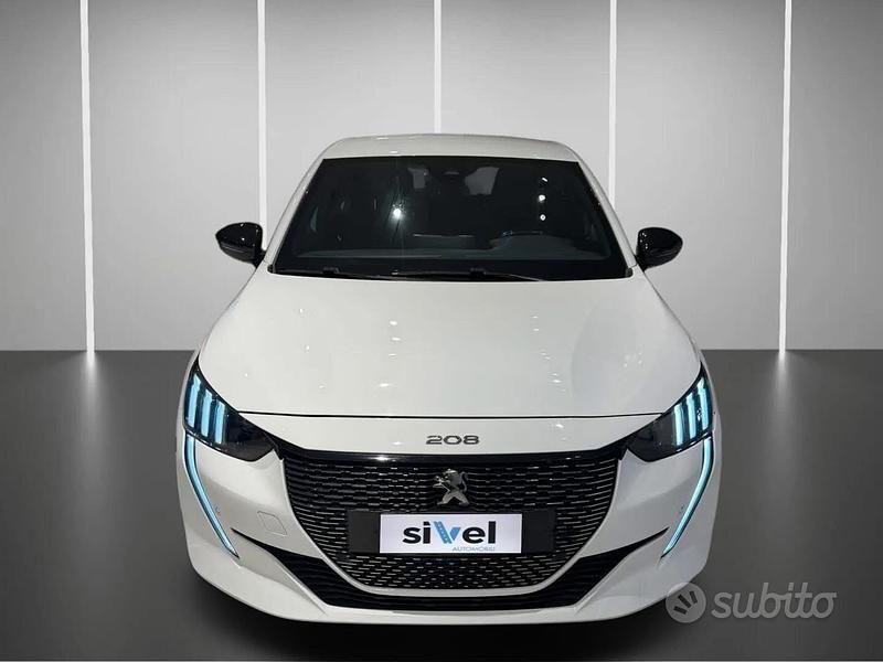 Usata Peugeot 208 GT 131 CV (96 kW) 2023 Bianco Utilitaria