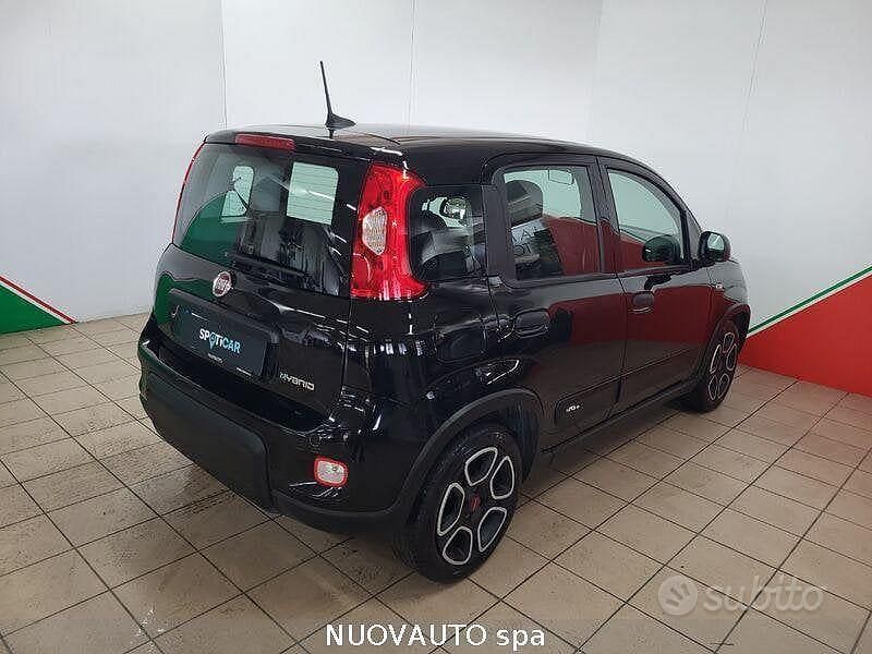 Usata Fiat Panda S 70 CV (51 kW) 2024 Nero Utilitaria