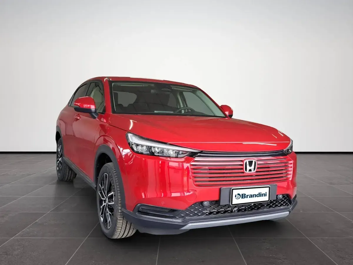 Nuova Honda HR-V Elegance 131 CV (96 kW) 2026 Pr. crystal red SUV