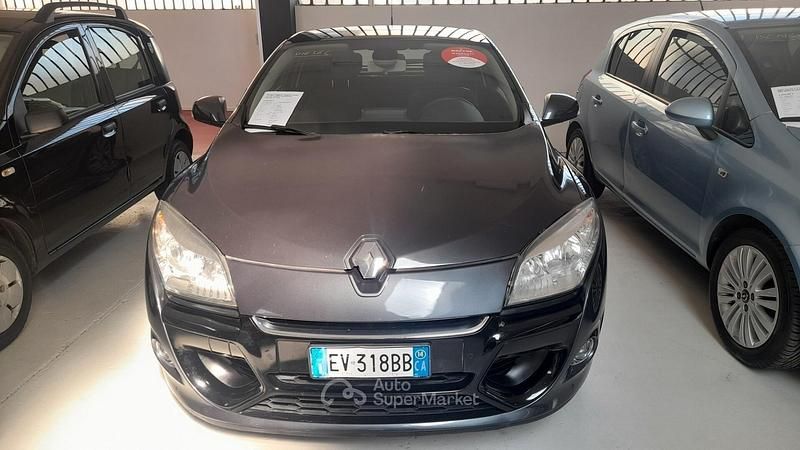 Usata 2014 Renault Mégane Coupé Coupé | 6750 € (Buon prezzo) - Immagine 1/4