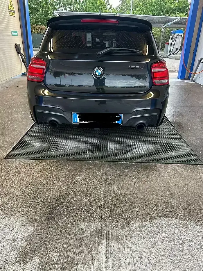 Usata BMW 125 M Sport 218 CV (160 kW) 2012 Nero Utilitaria