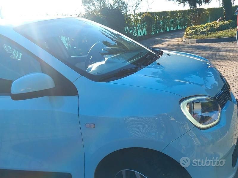 Usata Renault Twingo 60 kW (82 CV) 2021 Utilitaria