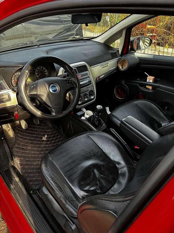 Brugt Fiat Grande Punto Dynamic 90 HK (66 kW) 2006 Hatchback