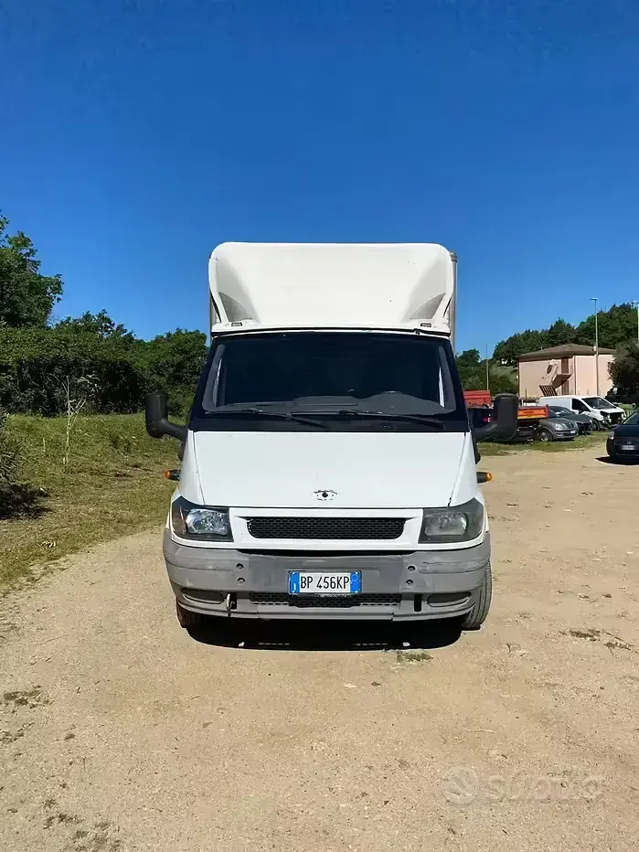 Usado Ford Transit 125 CV (91 kW) 2002 Blanco