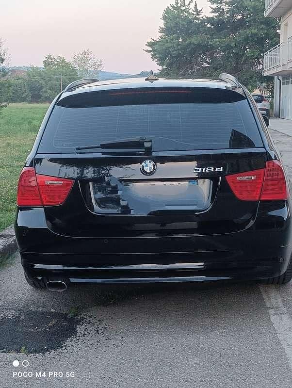 Usata BMW 318 M Sport 143 CV (105 kW) 2010 Station wagon