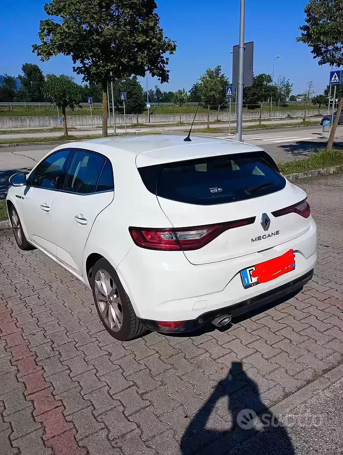 Usata Renault Mégane 116 CV (85 kW) 2019 Bianco Berlina