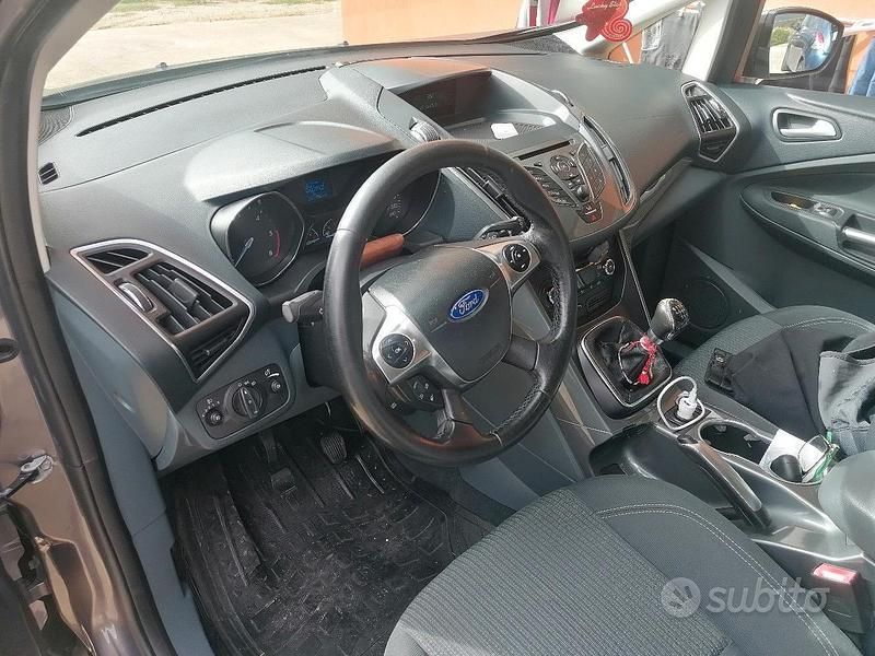Usata Ford C-MAX 120 CV (88 kW) 2014 Monovolume