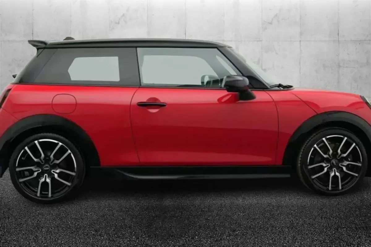 Usata Mini John Cooper Works 204 CV (150 kW) 2024 Rosso Utilitaria