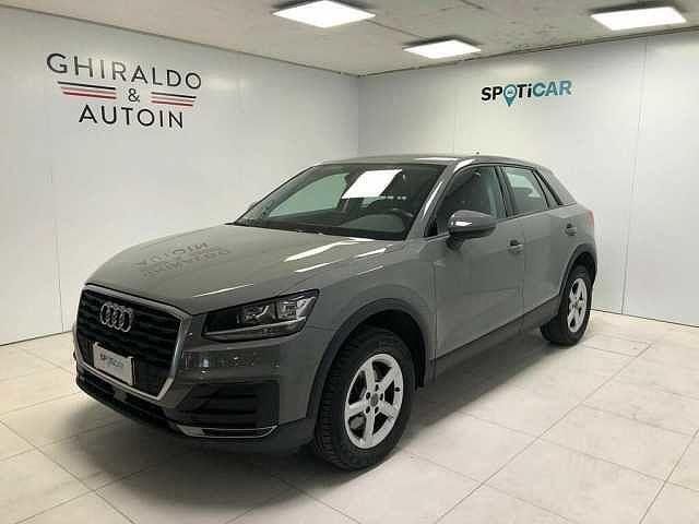 Usata Audi Q2 Business 116 CV (85 kW) 2017 Grigio SUV