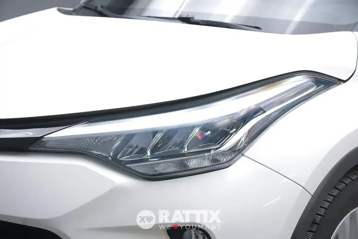Usata Toyota C-HR Business Edition 97 CV (71 kW) 2020 Bianco SUV