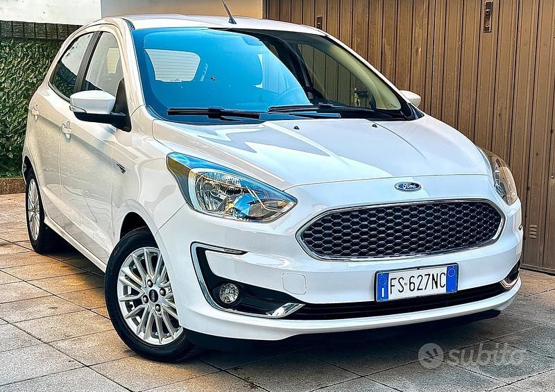 Bianco Usata 2018 Ford Ka Plus Ultimate Due volumi | 7700 € (Buon prezzo) - Immagine 1/4