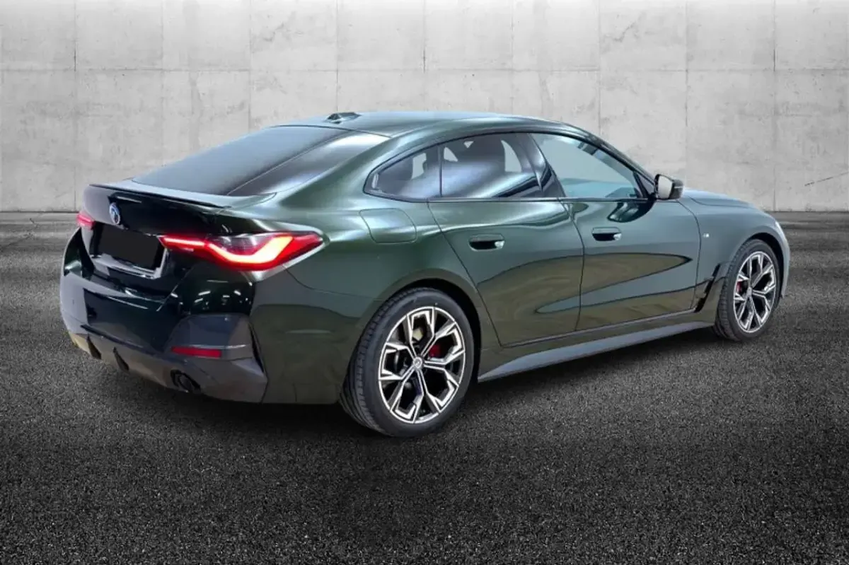 Usata BMW 430 M Sport 245 CV (180 kW) 2022 Verde Coupé
