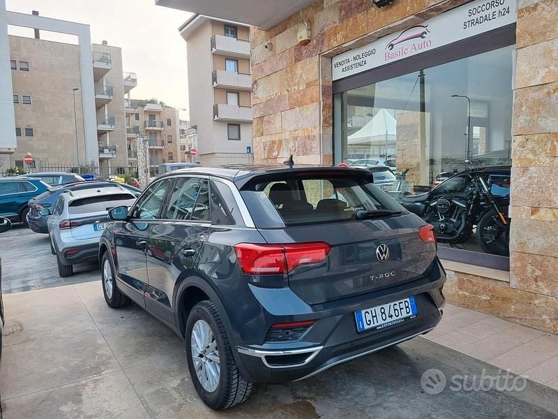 Usata VW T-Roc Style 150 CV (110 kW) 2021 Grigio SUV