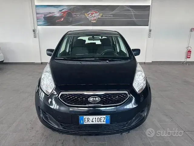 Usata Kia Venga Active 90 CV (66 kW) 2013 Nero Utilitaria