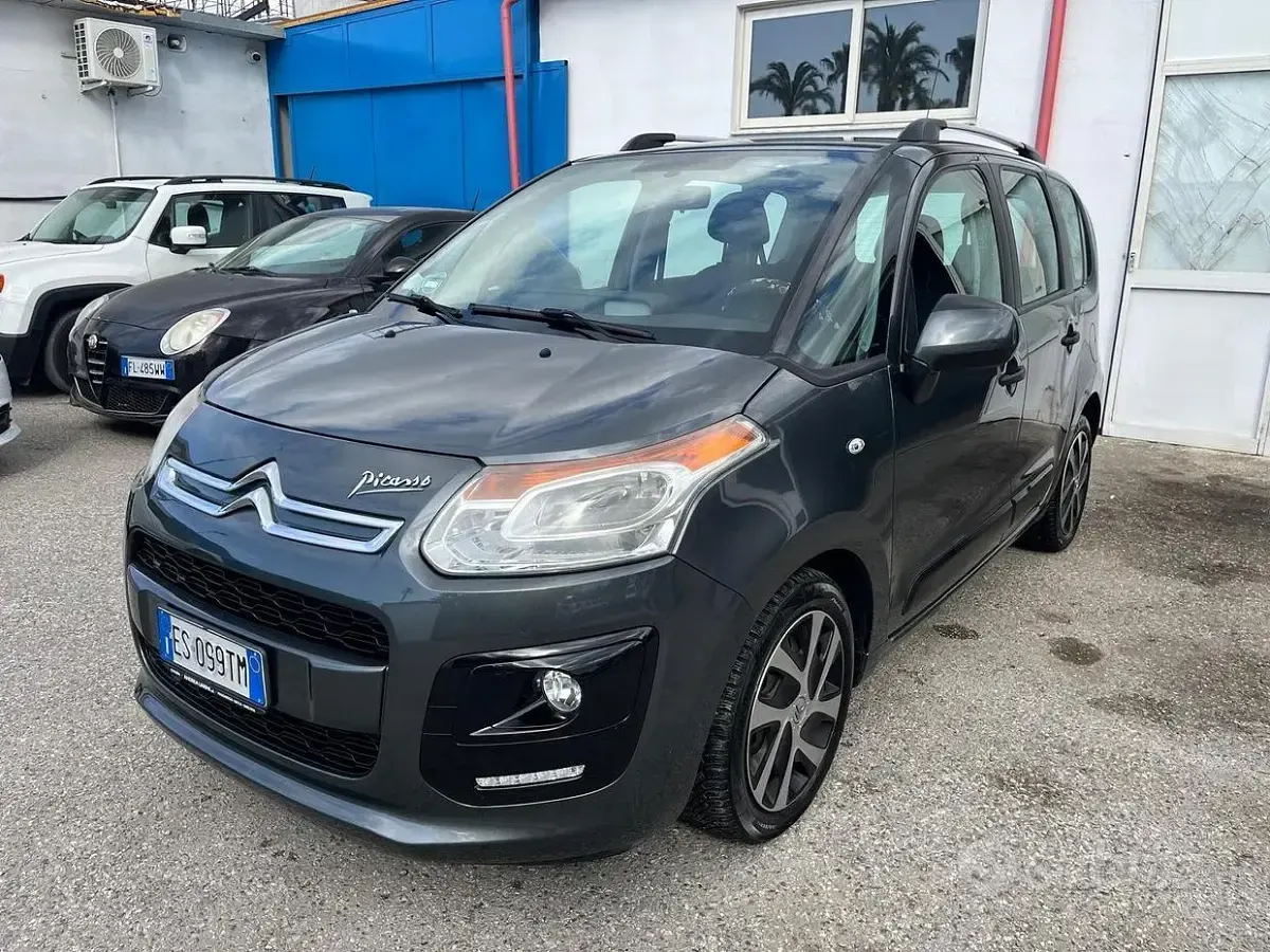 Usata Citroën C3 Picasso 92 CV (67 kW) 2016 Grigio Monovolume