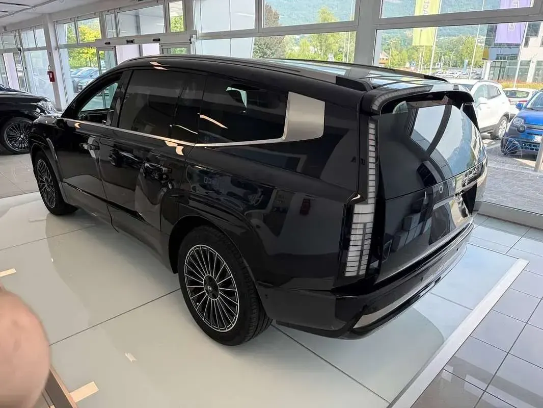 Nuova Hyundai Ioniq 9 113 kW (154 CV) 2026 Nero SUV