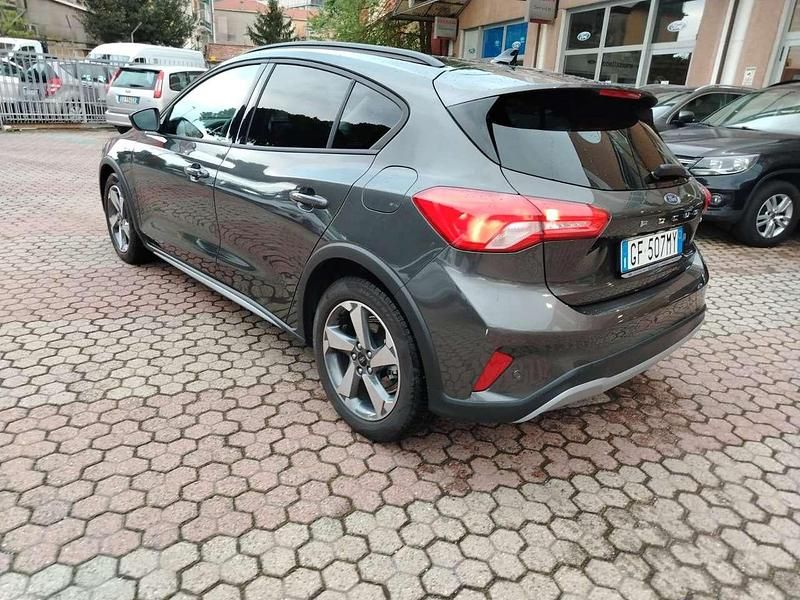 Usata Ford Focus Active 125 CV (91 kW) 2021 Grigio