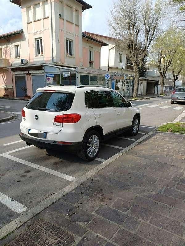 Begagnad VW Tiguan Sport 140 HK (102 kW) 2013 SUV
