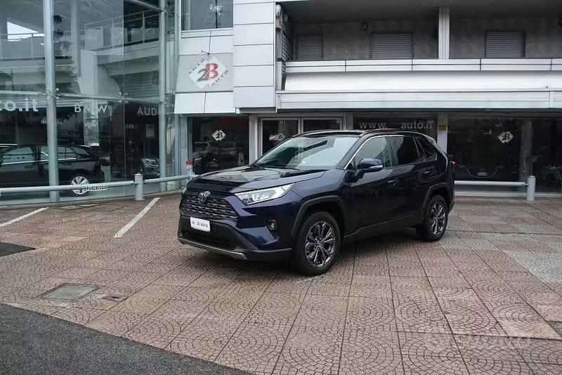 Usata Toyota RAV4 Hybrid 222 CV (163 kW) 2022 Blu SUV