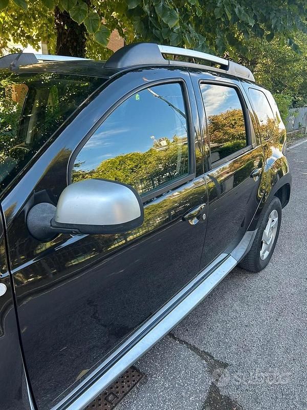 Usata Dacia Duster 105 CV (77 kW) 2010 Nero Berlina