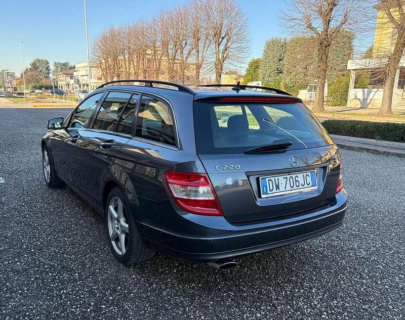 Usata Mercedes C220 Avantgarde 170 CV (125 kW) 2009 Grigio Station wagon