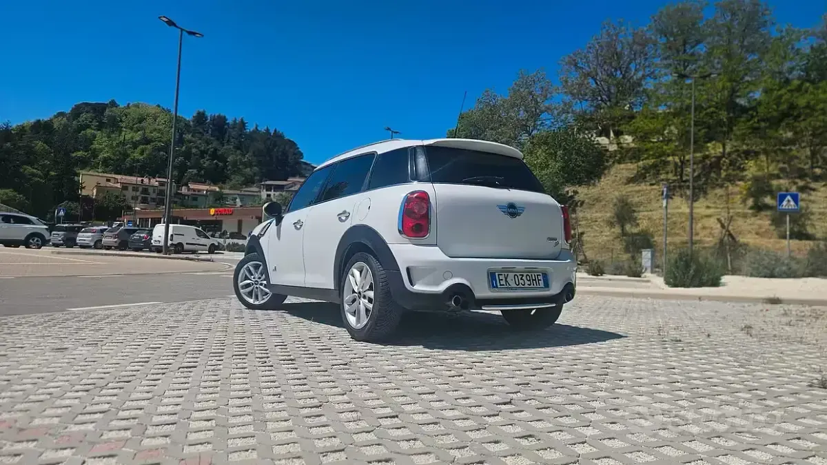 Usata Mini Countryman 143 CV (105 kW) 2011 Bianco SUV