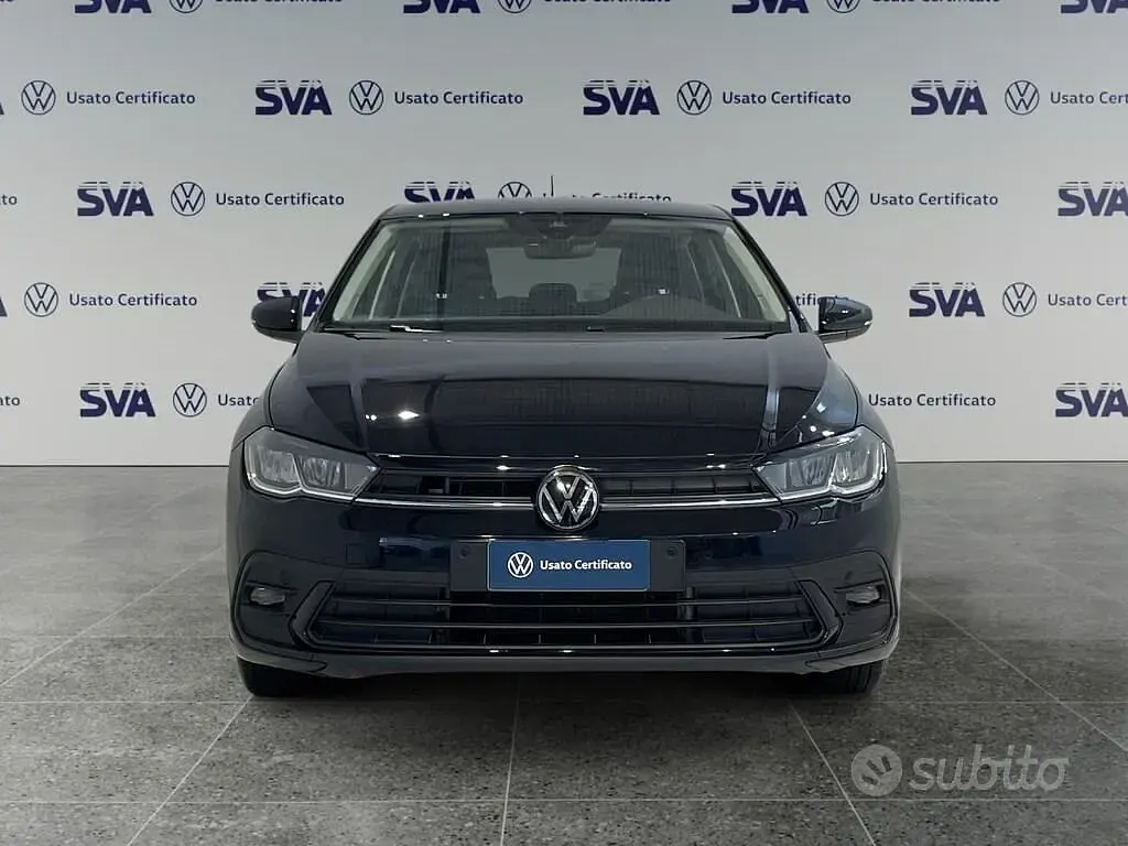 Usata VW Polo Life 95 CV (69 kW) 2025 Deep black Utilitaria