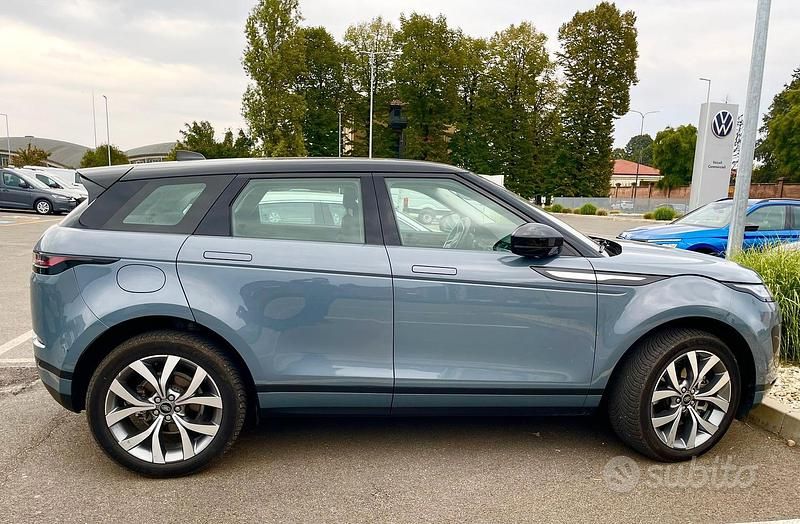 Usata Land Rover Range Rover evoque SE 160 CV (117 kW) 2022 Grigio SUV
