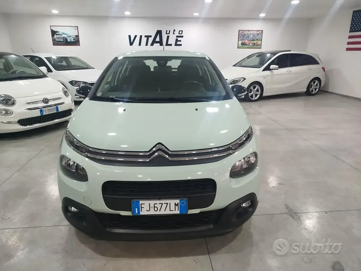 Usata Citroën C3 Shine 75 CV (55 kW) 2017 Verde Berlina
