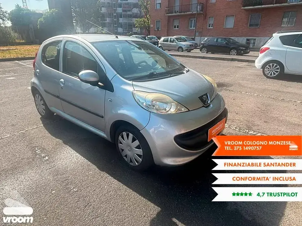 Usata Peugeot 107 68 CV (50 kW) 2008 Utilitaria