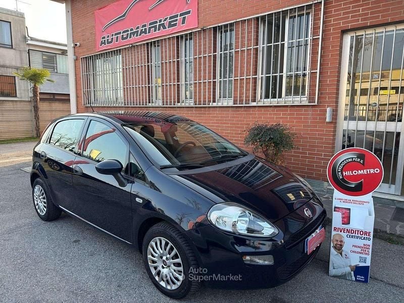 Usata Fiat Punto Street 69 CV (50 kW) 2016 Nero Utilitaria