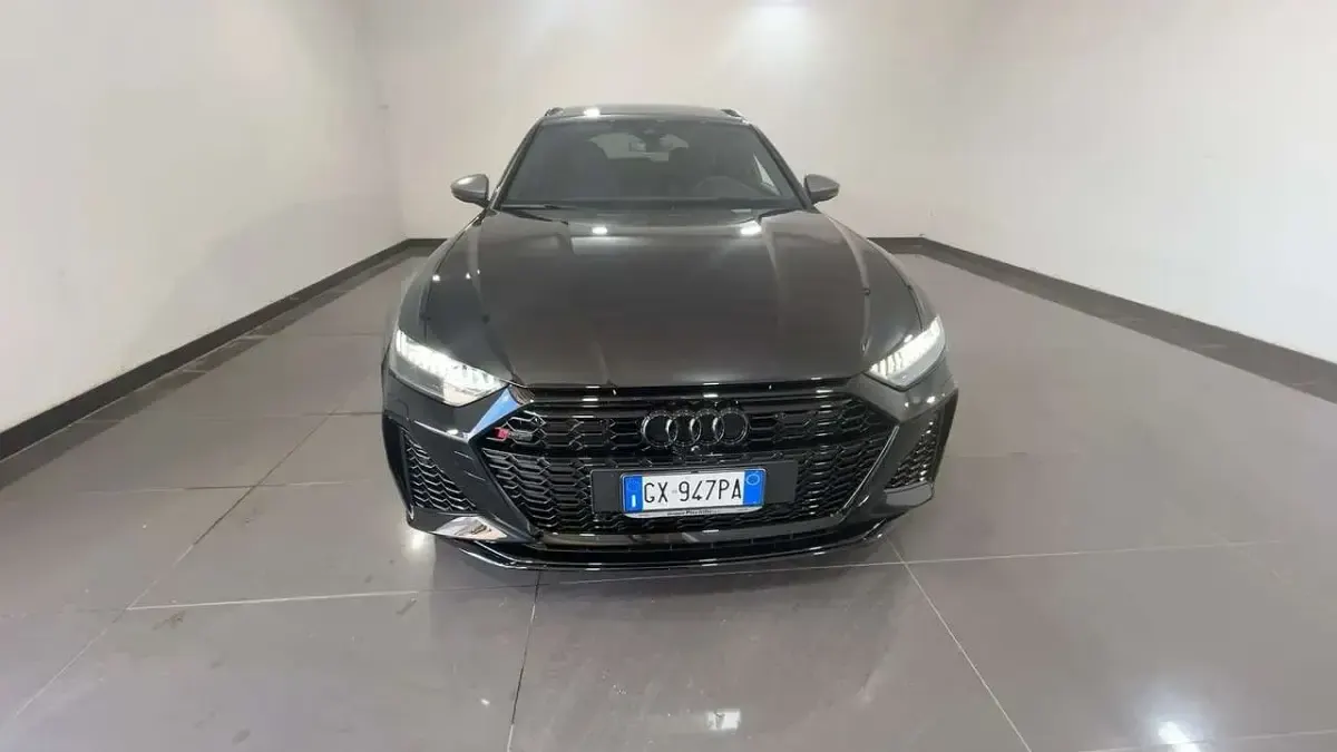 Usata Audi RS6 Performance 630 CV (463 kW) 2024 Nero Station wagon
