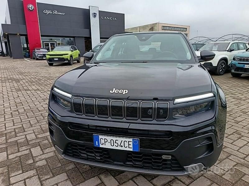 Usata Jeep Avenger Longitude 101 CV (74 kW) 2023 Nero SUV