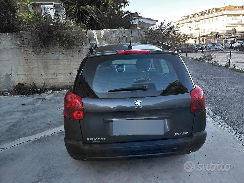 Usata Peugeot 207 90 CV (66 kW) 2009 Grigio Station wagon