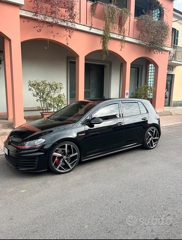 Usata VW Golf VII GTI 230 CV (169 kW) 2016 Nero Berlina