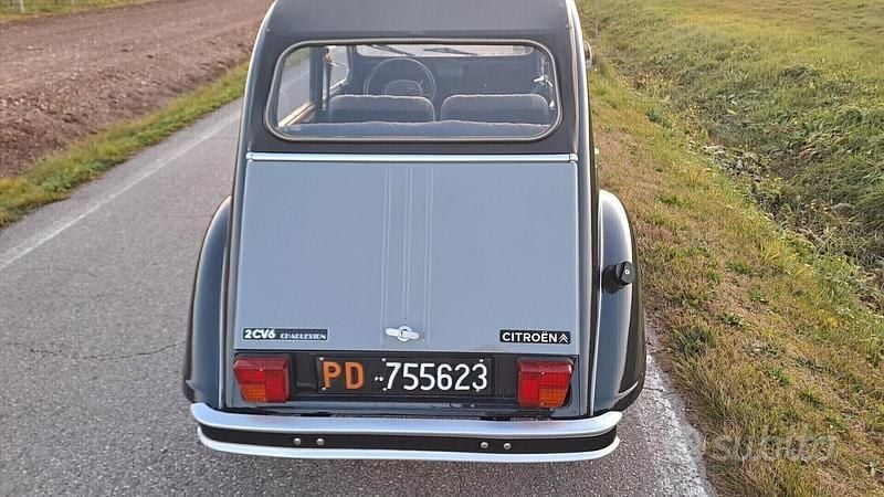 Usata Citroën 2CV Charleston 28 CV (20 kW) 1984 Grigio Berlina