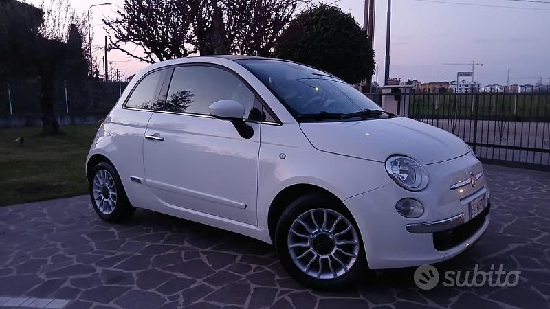 Usata Fiat 500C Lounge 69 CV (50 kW) 2011 Bianco Cabrio