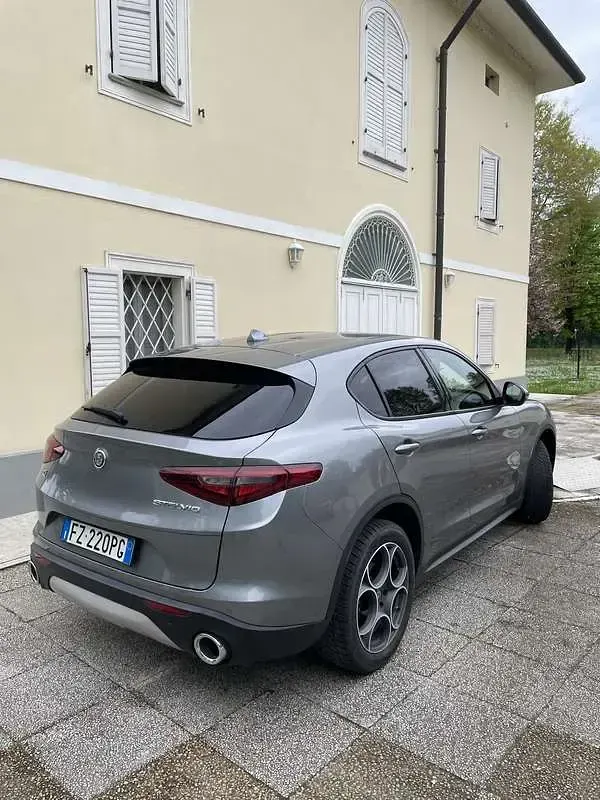 Usata Alfa Romeo Stelvio Business 190 CV (139 kW) 2018 SUV