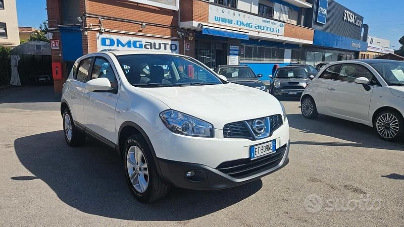 Usata Nissan Qashqai Tekna 110 CV (80 kW) 2013 Bianco SUV