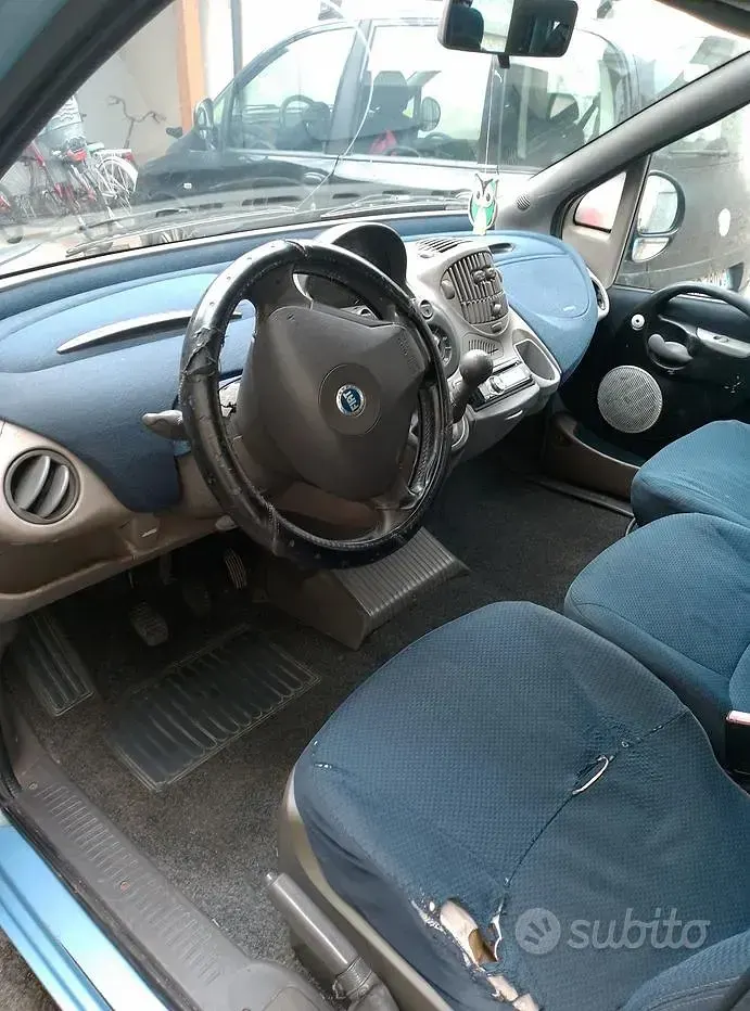 Usata Fiat Multipla 116 CV (85 kW) 2004 Blu Monovolume