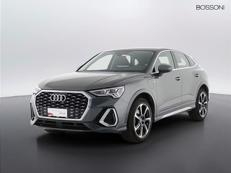 Usata Audi Q3 Sportback S-Line 245 CV (180 kW) 2022 Grigio SUV